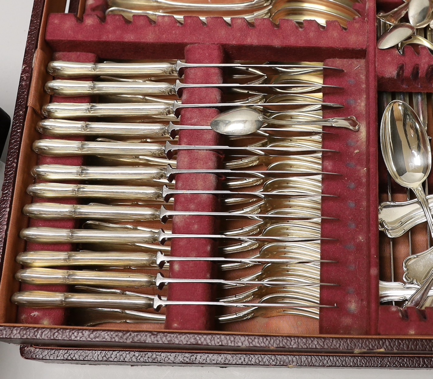 A matched part canteen of mid 20th century Italian 800 standard white metal cutlery